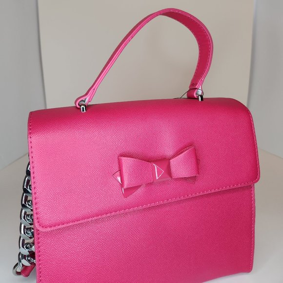 Bestey Johnson Red XODEVIN Shoulder Bag with Chain - NWT - Picture 9 of 10